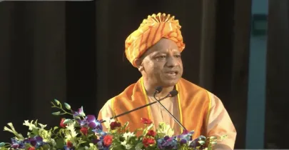 2025 तक टीबी मुक्त UP: CM YOGI का बड़ा कदम, सरकारी अधिकारी गोद लेंगे मरीज