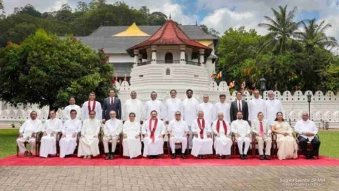 entire cabinet of sri lanka resigns